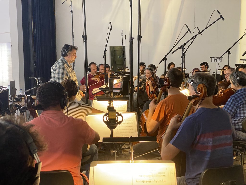 What Does a Musical Director Do: A Complete Guide
